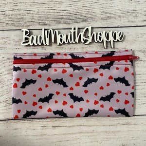*Handmade Harveys Halloween Love at First Bite Bats Hearts Zip N Go Zippie Pouch